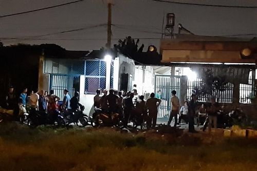Con trai sát hại mẹ và bà nội