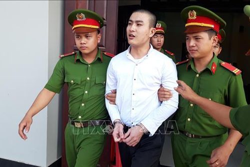 Tuyên án tử hình đối tượng vận chuyển gần 10 kg ma túy qua biên giới