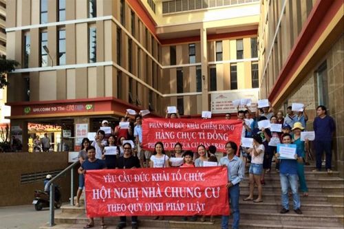 Đổ máu vì phí bảo trì chung cư