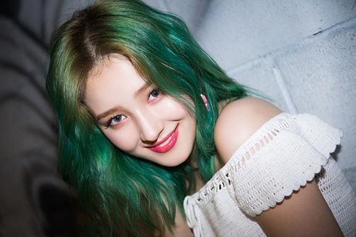 Sau loạt lùm xùm rúng động Kbiz, Nancy (Momoland) đổi cả tên khai sinh để không bị trùng với Seungri?