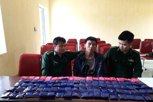 Bắt đối tượng người Lào vận chuyển 20 nghìn viên ma túy vào Nghệ An tiêu thụ