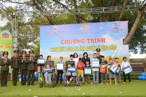 Hoạt động ý nghĩa của tuổi trẻ Cục Công tác Đảng và công tác chính trị