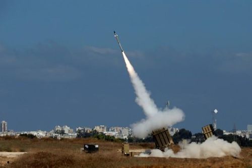 Israel tấn công đáp trả vào Palestine sau vụ bắn tên lửa