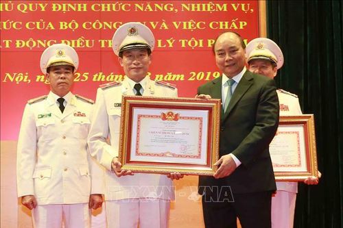 Cán bộ Công an phải 'trọng dân, gần dân, hiểu dân, học dân và có trách nhiệm với dân'