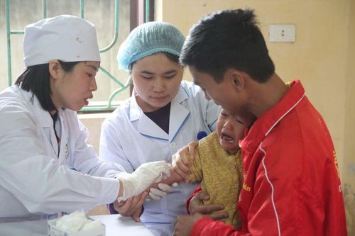 Bộ Y tế kiểm tra công tác khám, xét nghiệm sán lợn