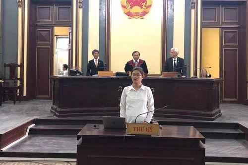 Đọc nhầm gấp 10 lần án phí vụ ly hôn vợ chồng chủ Trung Nguyên