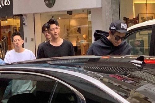 Bộ ba sao nam ăn chơi khét tiếng Trung Quốc tụ tập sau vụ Seungri