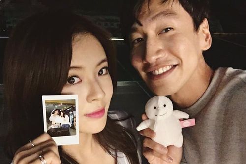 Bạn gái 'hươu cao cổ' Lee Kwang Soo 'lộ' bí quyết giữ nhan sắc xinh đẹp