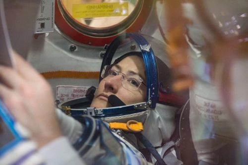 NASA hoãn chuyến tàu không gian vì lỗi ngớ ngẩn
