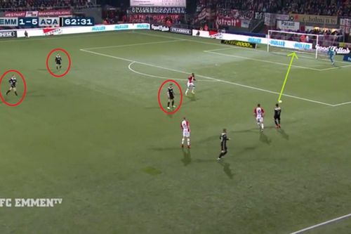 Sao Ajax phản lưới ngớ ngẩn, LĐBĐ Hà Lan có xử như Ban kỷ luật VFF?