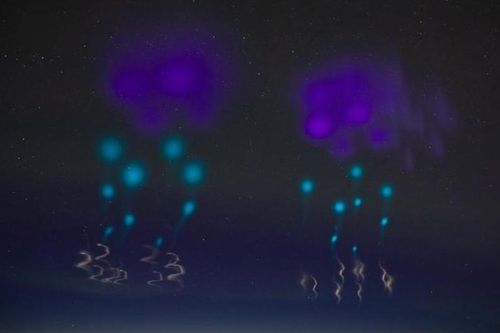NASA phóng tên lửa, dân Na Uy ngỡ người ngoài hành tinh xâm lăng