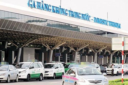 Taxi và xe hợp đồng đều phải có phù hiệu