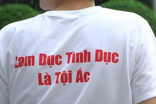 Sau 1 tuần rúng động, vụ 'nựng' bé gái trong thang máy giờ ra sao?