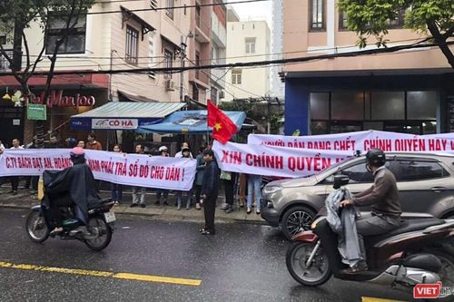 Vụ khách hàng tố Bách Đạt An 'bẻ kèo': Tòa mời 255 khách hàng với vai trò bên thứ ba