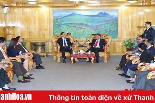 Đoàn đại biểu cấp cao tỉnh Thanh Hóa thăm, làm việc tại tỉnh Hủa Phăn (Lào)