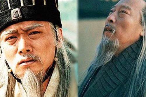Khổng Minh qua đời, Tư Mã Ý hét lên 5 chữ khiến thiên hạ bội phục
