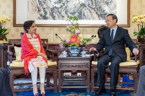 Trung Quốc kêu gọi tăng cường liên lạc chiến lược với Pakistan