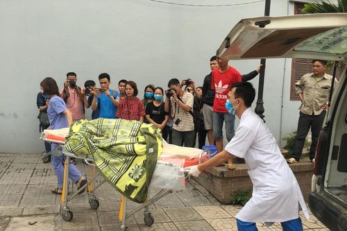 Cháy kinh hoàng ở Trung Văn: Bốn người trong một gia đình tử vong