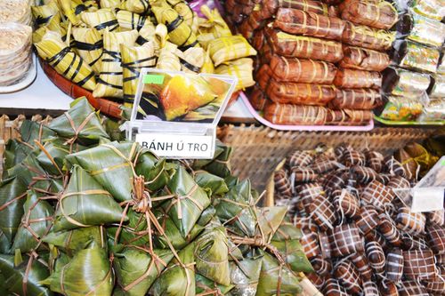 83 nghệ nhân tham gia chế biến, làm 70 loại bánh dân gian