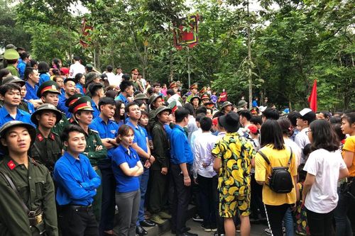 Tuổi trẻ đất Tổ tri ân các Vua Hùng