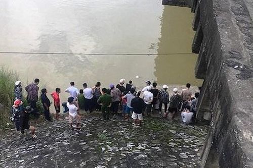 Đắk Nông: Nhảy xuống sông trốn công an, một con bạc tử vong