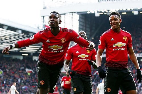 Paul Pogba lập cú đúp, M.U khiến cuộc đua tốp 4 'rực lửa'