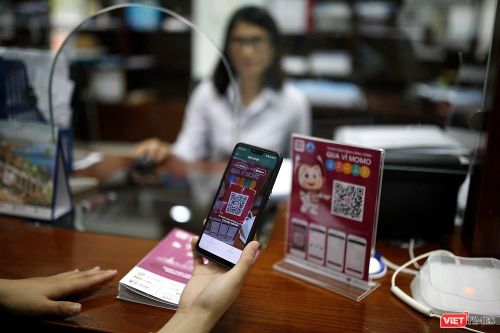 Đà Nẵng: Người dân bắt đầu thanh toán điện tử cho dịch vụ hành chính công