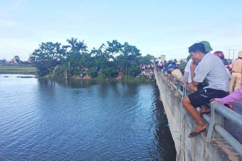 Phát hiện công an, con bạc nhảy xuống sông thiệt mạng