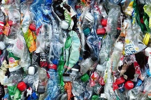 Khoa học vừa tìm ra loại nhựa mới siêu tốt