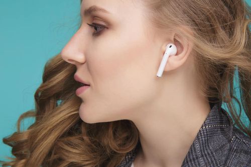 Thực hư tin đồn dùng tai nghe bluetooth tăng khả năng gây ung thư