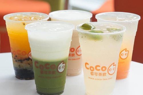 Nhai trân châu thấy dặm mồm, hóa ra ăn phải gián trong ly trà sữa