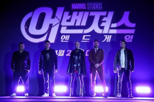 'Avengers: Endgame sẽ hoành tráng ngang với phần kết Chúa Nhẫn'