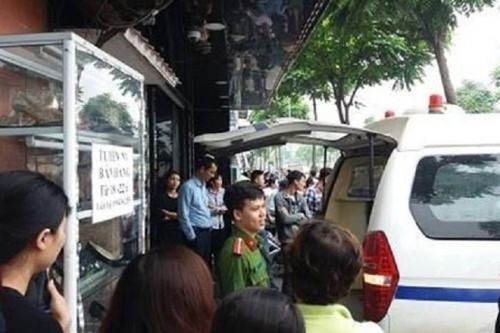 Một người đàn ông nghi ngã tử vong khi đột nhập vào nhà dân