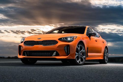 'Quái thú' Kia Stinger GTS 2019 ra mắt, tập trung vào khả năng drift