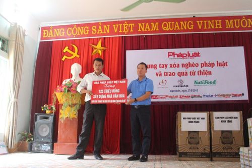 Báo Pháp luật Việt Nam tài trợ xây dựng 2 nhà văn hóa tại tỉnh Điện Biên