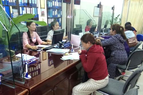 Hẹn giờ đăng ký giải quyết thủ tục hành chính qua website và điện thoại