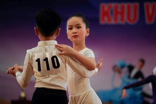 Nhiều tài năng tỏa sáng tại giải các CLB khiêu vũ thể thao phía Bắc