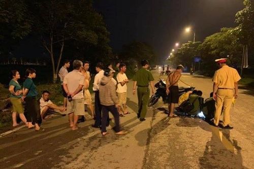 Điều tra vụ tai nạn giao thông khiến 2 người bị thương ở Đông Anh