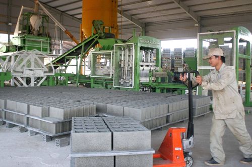 Bộ Tài chính đề xuất giảm thuế thu nhập doanh nghiệp về 15 -17%
