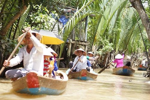 Nguy cơ quá tải du lịch dịp 30/4