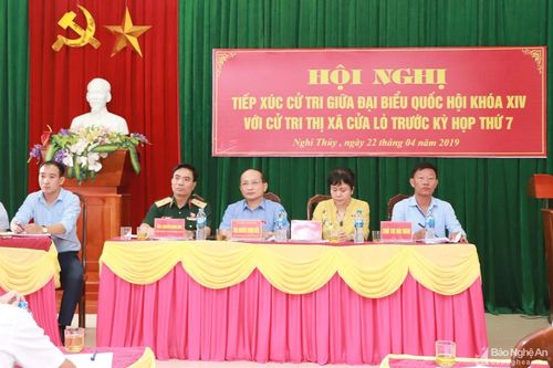 Tư lệnh Quân khu 4 tham gia Đoàn đại biểu Quốc hội tỉnh Nghệ An