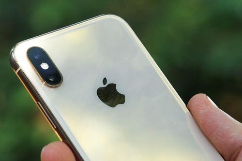iPhone 11 và iPhone 11 Max lộ diện qua khuôn đúc kim loại: thiết kế ngày càng xấu