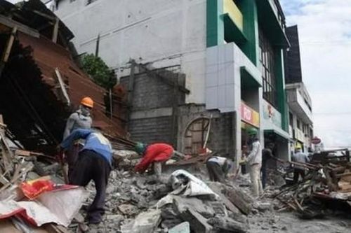 Động đất tại Philippines làm năm người thiệt mạng vì nhà sập