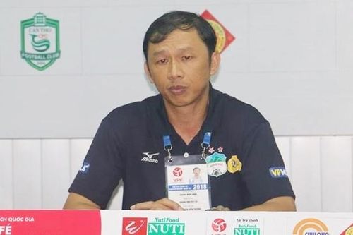 HLV Dương Minh Ninh: 'Tôi từ chức vì kém may mắn và trách nhiệm với HAGL'