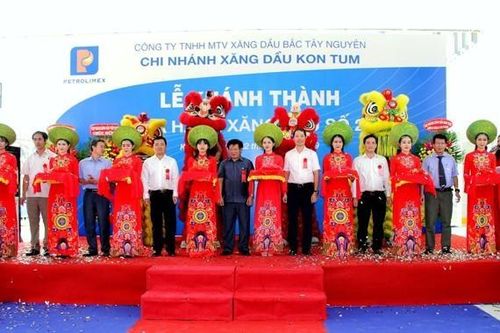 Khánh thành Cửa hàng Xăng dầu số 27 tại Kon Tum