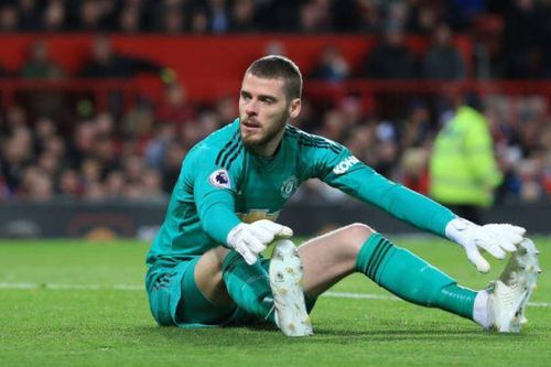 De Gea bị so sánh với 'Lord Karius' sau sai lầm ở derby Manchester
