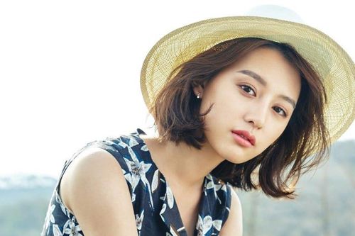 Mỹ nhân Kim Ji Won và những lần 'gây bão' màn ảnh vì nhan sắc xinh đẹp