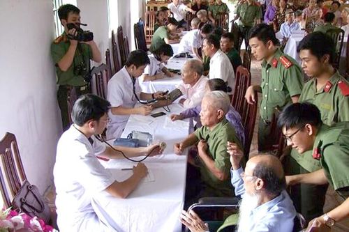 Mức hưởng bảo hiểm y tế đối với người có công với cách mạng