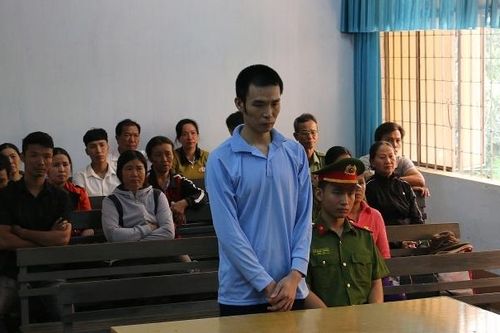 Con rể say xỉn đánh bố vợ tử vong lĩnh 20 năm tù