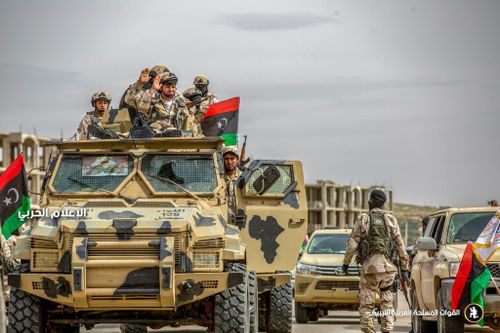 Lực lượng Quân đội Quốc gia Libya tiếp tục chiến dịch tấn công về Tripoli
